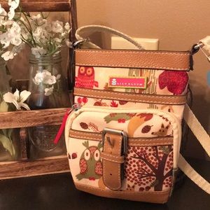 NWT Lilly Bloom Forest Cross Body